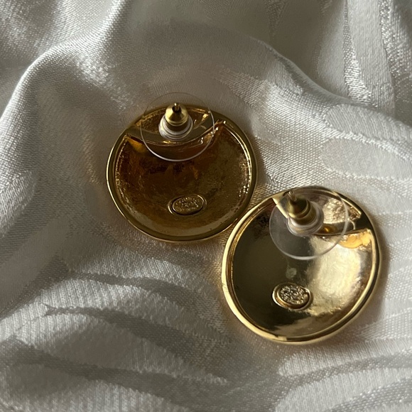 Authentic Statement Chanel Earrings - Picture 5 of 13